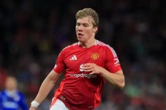 拉什福德双响助曼联欧冠逆转巴萨